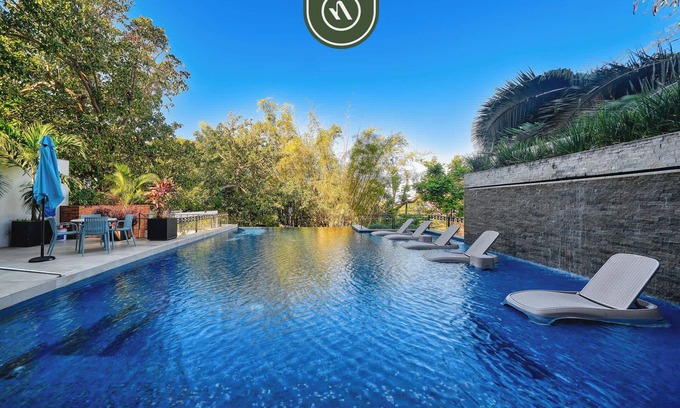 Conchas Chinas Apartment | 2BR Condo in Concha Chinas - Breathtaking Views