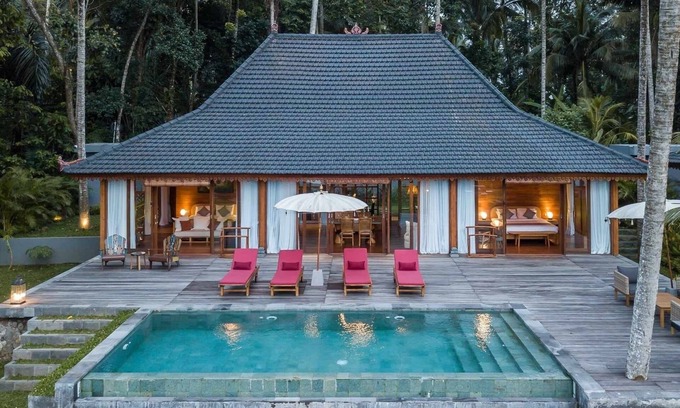 Sambahan House | 2BR Cozy Villa with breathtaking Rice Paddy View