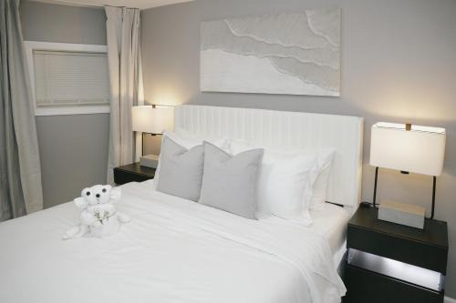 Belmont Cragin House | 2BR Travelers Favorite Modern