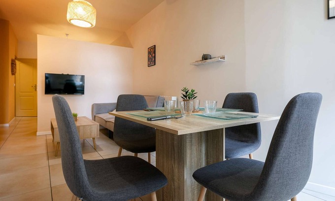 Saint-Martin Apartment | 2nd floor - Yellow - 1 bedroom