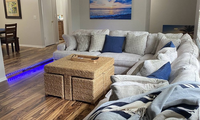 Melbourne House | 3/2 pet friendly private home located in Downtown Melbourne