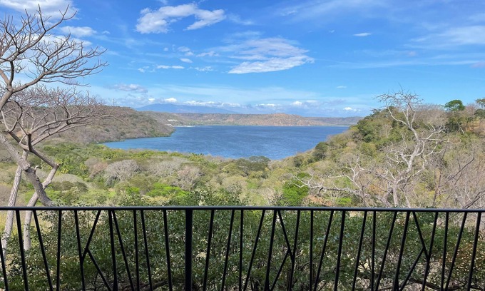 Papagayo Peninsula Condo | 3.5 Million Dollar 3bd Condo Offering A Five Star Experience & Accommodations