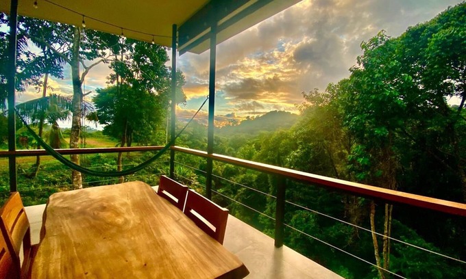 Dominicalito House | 3-bdrm house in Dominicalito, walking distance waterfalls, the beach, yoga, cafe