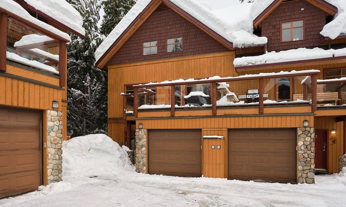 Rossland House | 3 Bedroom, 2.5 Bath Condo at Red Resort