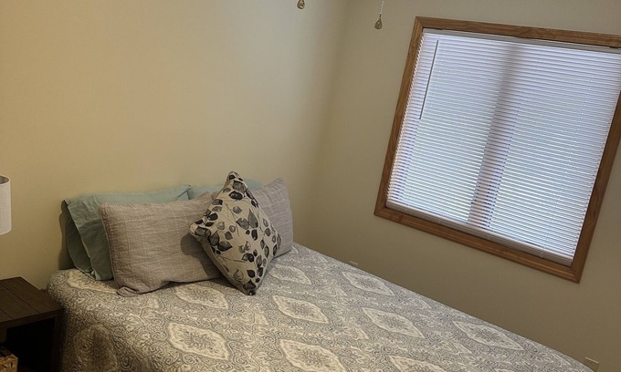 Elmira House | 3 Bedroom 2 bath Town House in Horseheads