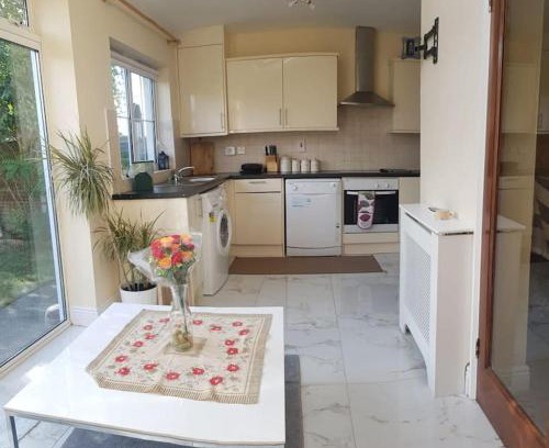 Lucan House | 3 Bedroom 3 Bathroom House, Dublin