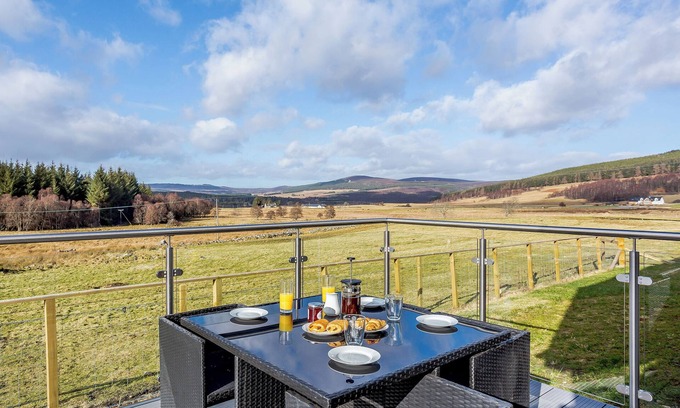 Cromdale Cottage | 3 bedroom accommodation in Cromdale, near Aviemore