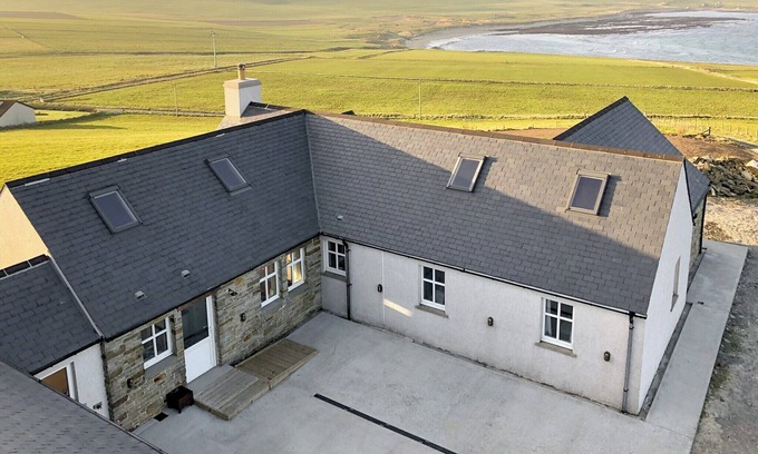 South Ronaldsay Cottage | 3 bedroom accommodation in South Ronaldsay, near St Margaret&rsquo;s Hope