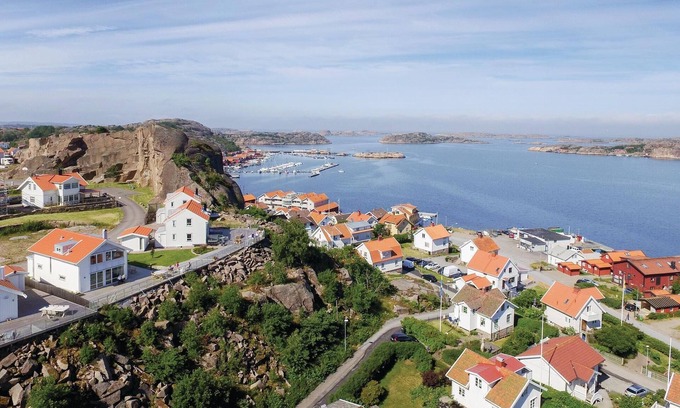 Bovallstrand House | 3 bedroom accommodation in Bovallstrand