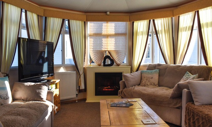 Cayton Cottage | 3 bedroom accommodation in Cayton Bay