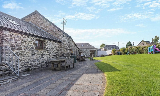 Tresmeer Cottage | 3 bedroom accommodation in Tresmeer, near Launceston