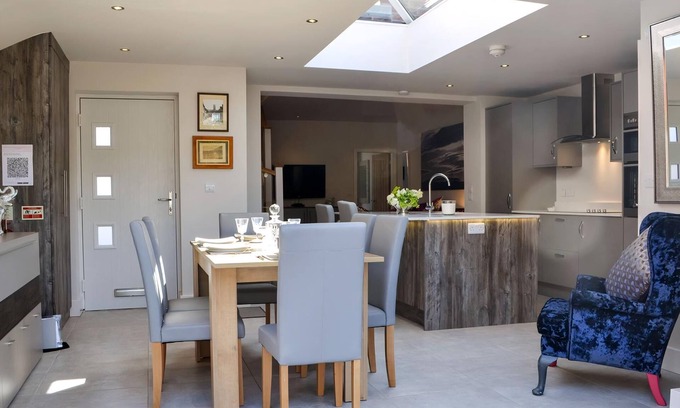 Beverley Cottage | 3 bedroom accommodation in Beverley