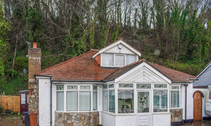 Gwespyr Cottage | 3 bedroom accommodation in Holywell