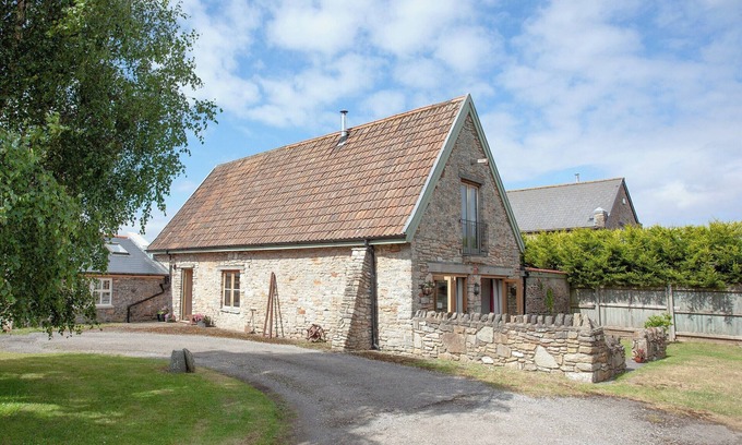 Loxton Cottage | 3 bedroom accommodation in Bleadon, near Weston-super-Mare
