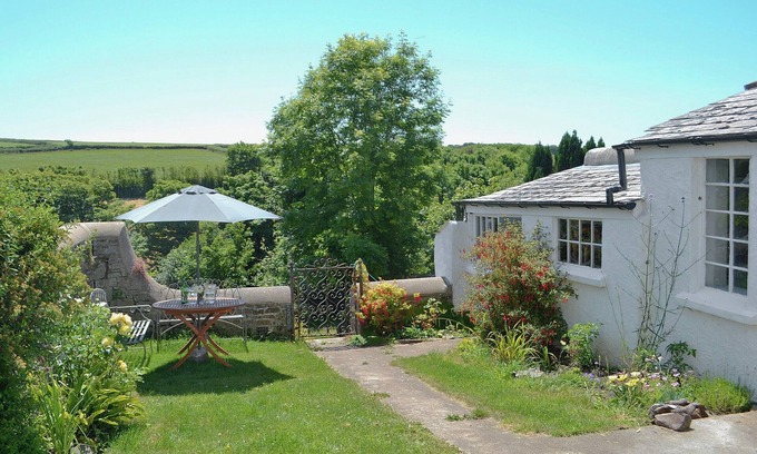 Hartland Cottage | 3 bedroom accommodation in Hartland, near Bideford