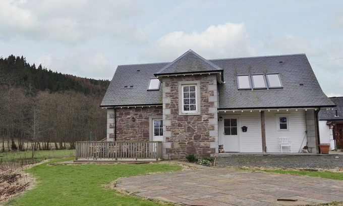 Comrie Cottage | 3 bedroom accommodation in Comrie, near Crieff