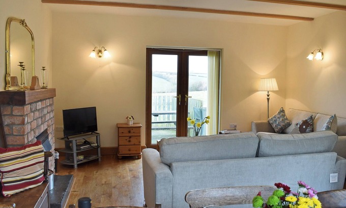 Llanon Cottage | 3 bedroom accommodation in Llanon, near Aberaeron