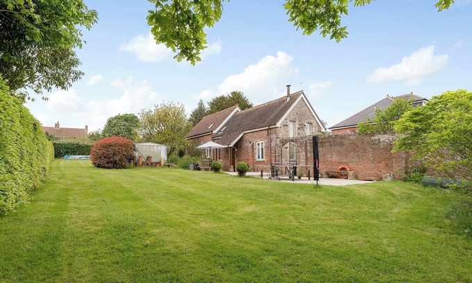 Wareham Cottage | 3 bedroom accommodation in Wareham