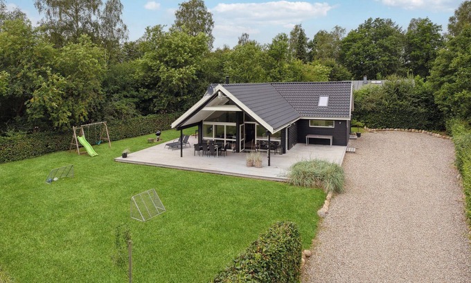 Silkeborg Municipality House | 3 bedroom amazing home in Silkeborg