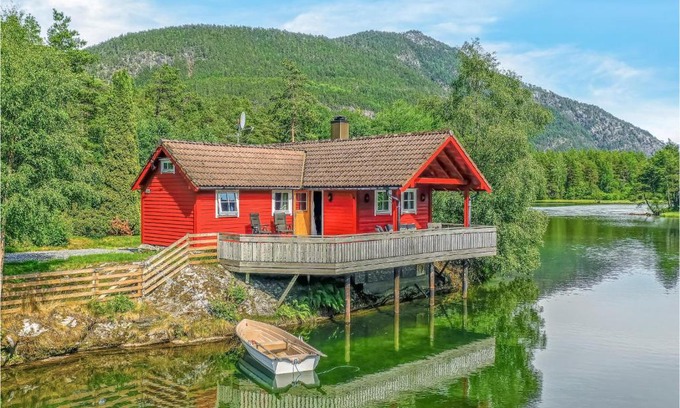 Gloppen House | 3 Bedroom Amazing Home In Sandane