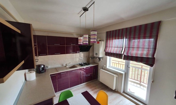 Mamaia-Sat Apartment | 3 bedroom apartment 3 min from beachfront