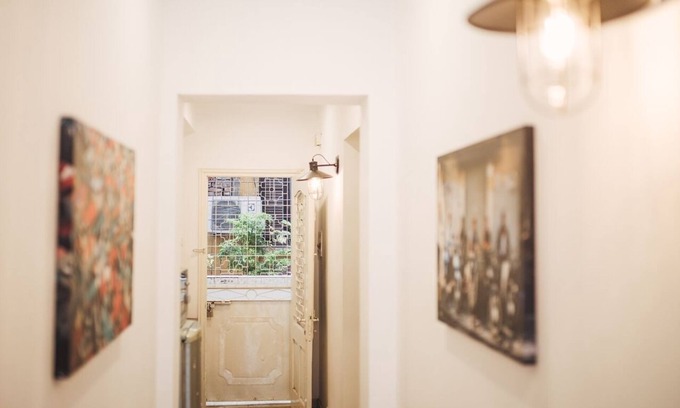 Hoan Kiem Apartment | 3 Bedroom Balcony Apartment, Ha Noi