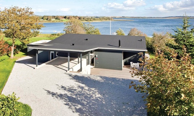 Ronbjerg House | 3 bedroom cozy home in Roslev
