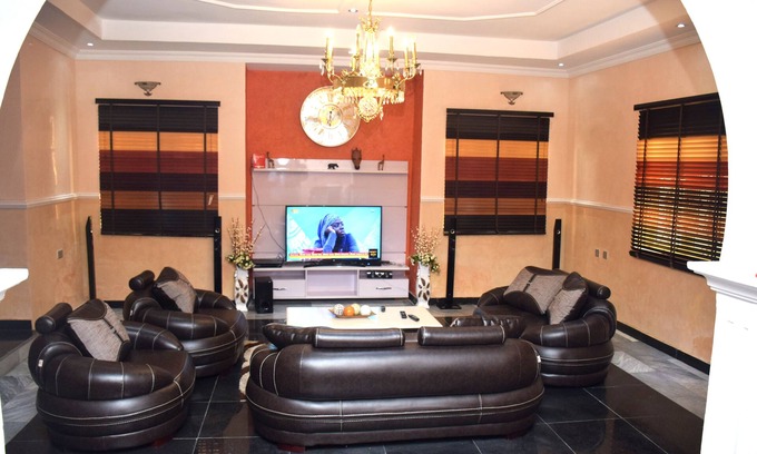 Oshodi-Isolo House | 3 Bedroom Duplex House