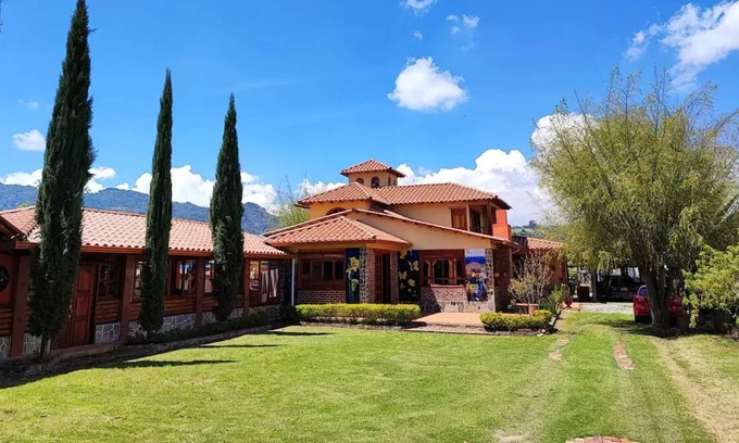 Sogamoso Cottage | 3 Bedroom Family Suite in Casona Muiska