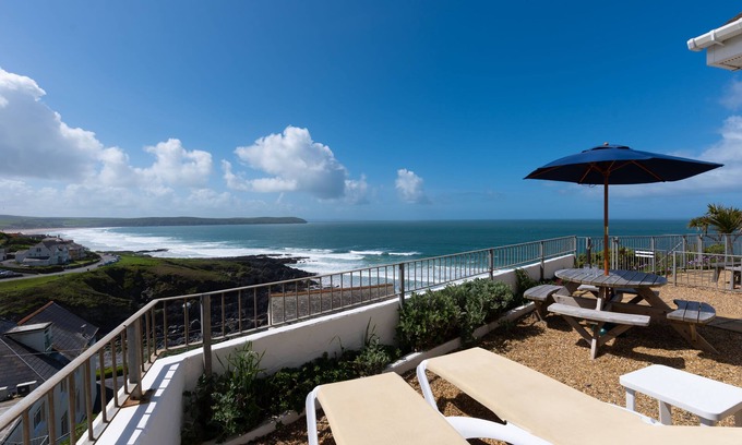 Mortehoe House | 3-bedroom holiday cottage in Woolacombe with sea views and within walking distance of the beach