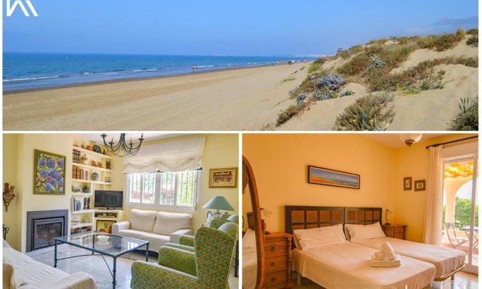 Urbanizacion Costabella House | 3 bedroom holiday home next to the beach in Costabella, Marbella