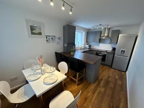 Kettering House | 3 Bedroom House For Corporate Stays in Kettering