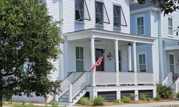 Habersham House | 3 Bedroom House in Beautiful Habersham