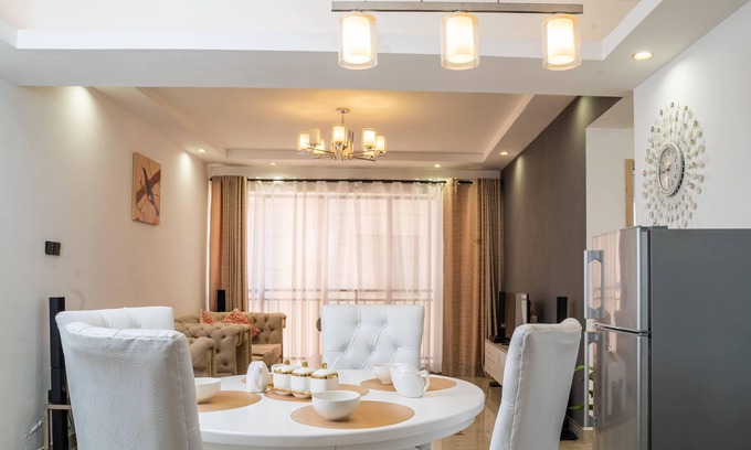 Lavington Apartment | 3 Bedroom Luxury Apartment Lavington (Indoor Pool, Gym, Private Parking)