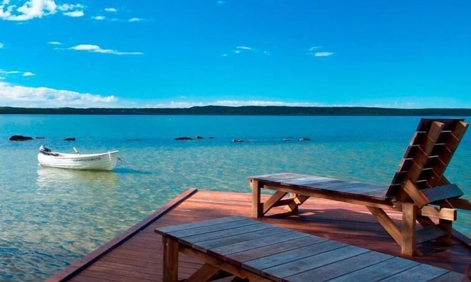 Weyba Downs House | 3 Bedroom Luxury Lakehouse (2 bedroom lockoff) - Double spas & wood fire