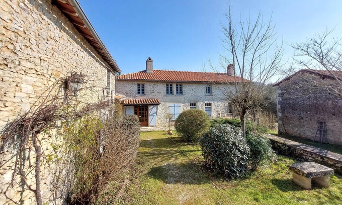 Taize-Aizie House | 3 bedroom nice home in Taizé-Aizie