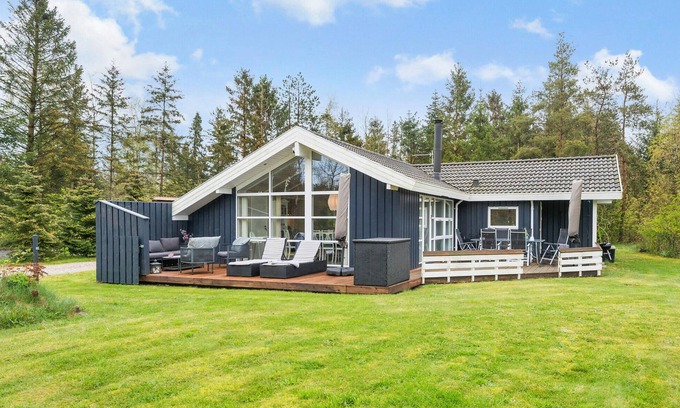 Bording House | 3 bedroom nice home in Bording