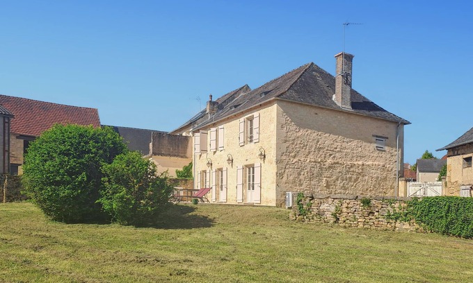 Saint-Robert House | 3 bedroom stunning home in Saint Robert