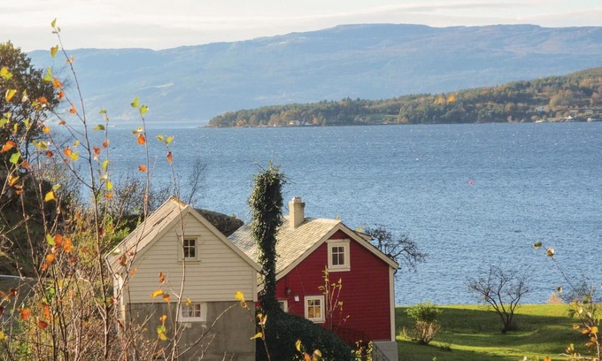 Jondal House | 3 bedroom stunning home in Jondal