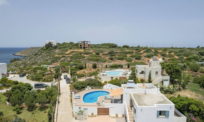 Tersanas Villa | 3 Bedroom Villa with private pool