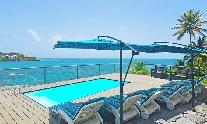 Le Vauclin Villa | 3-bedroom villa with waterfront pool and private pontoon