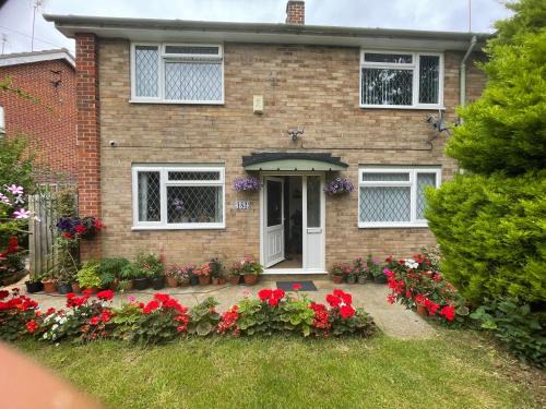 Banbury House | 3 Bedrooms Homestays In Drayton