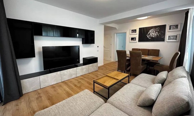 Corbeanca Villa | 3 Bedrooms, office and kitchen, near Therme