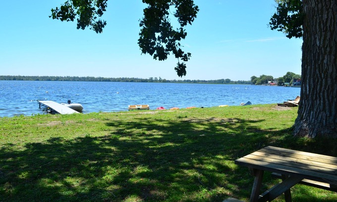 Brighton Cottage | #3 Family and pet friendly - monthly/seasonal rental