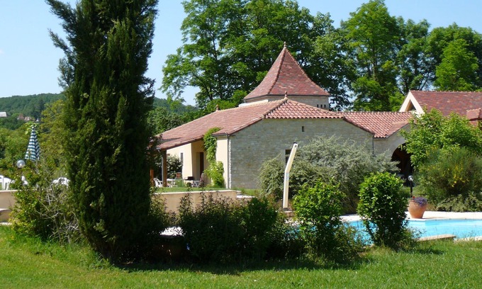 Degagnac House | 3 luxury holiday homes with swimming pool in Dordogne / Lot on a small estate