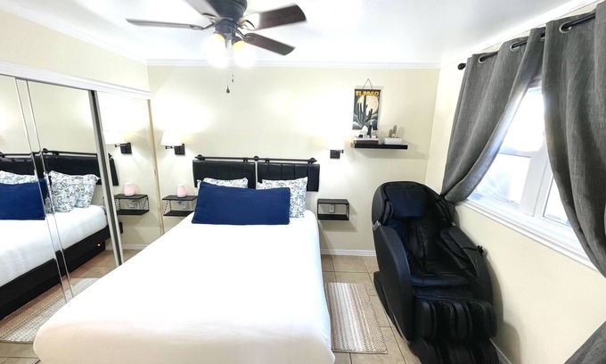 Biggs Field House | 3 Min to Airport/Fort Bliss - Very Pet Friendly