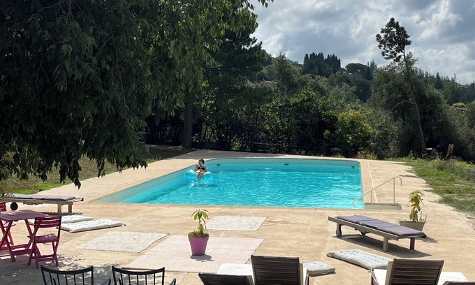 Le Plan-de-Grasse Apartment | 3-room apartment on 1st floor of a "bastide grassoise" in a private estate with swimming pool