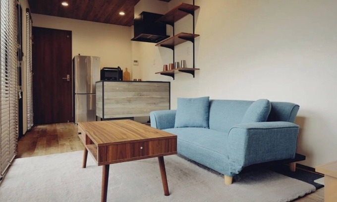Shikokuchuo RV Rental | 3 small and mediumsized dogs allowed Trailer ho/Shikokuchuo City Ehime