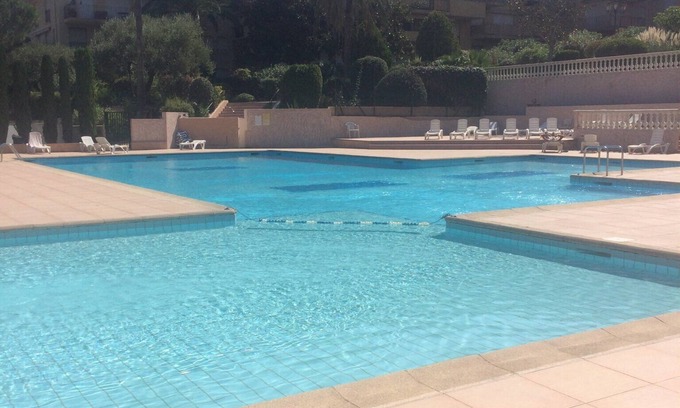 Saint-Tropez Apartment | 3* st tropez well located port and beach on foot !route des plages à 2 pas, wifi !