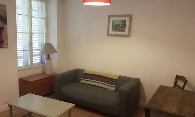 Saint-Jean-d'Angely Apartment | 30 m² Apartment ∙ 2 bedrooms ∙ 4 guests